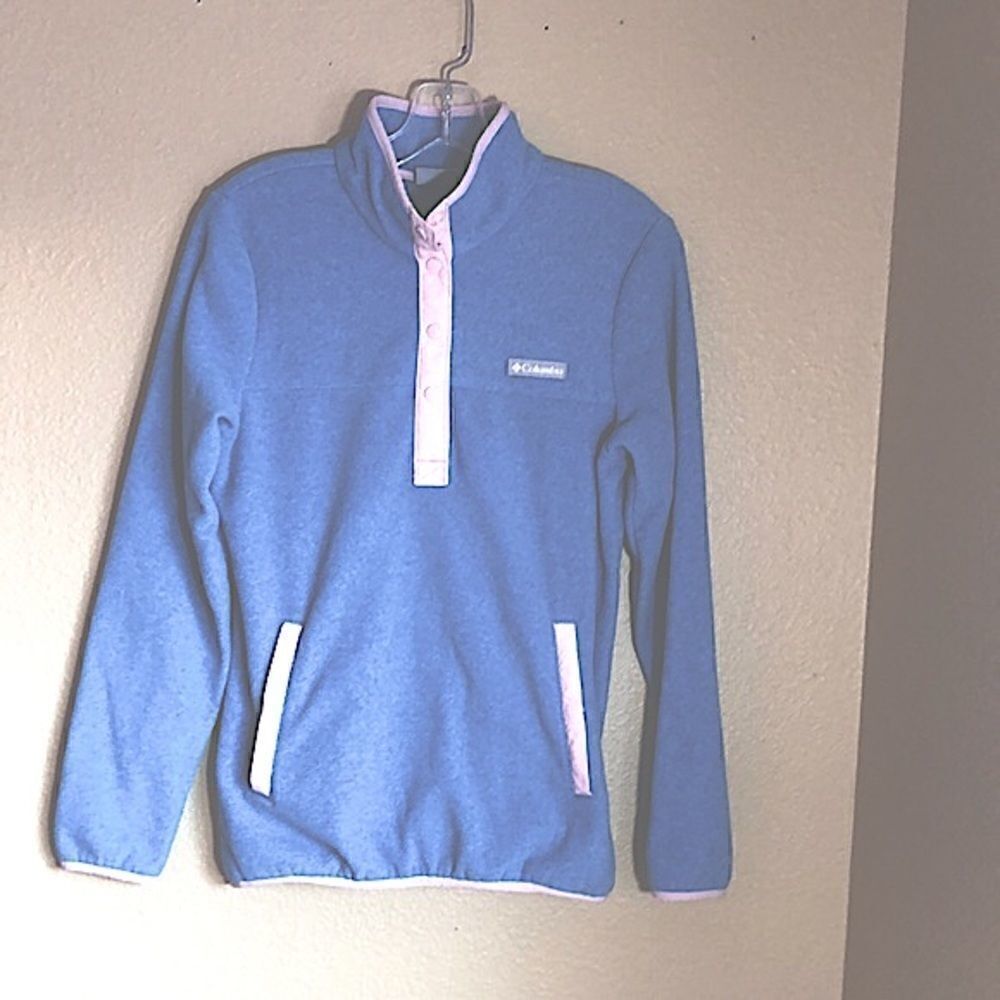 Columbia Sportswear Company fleece jacket soft blue with pink trim and snaps S